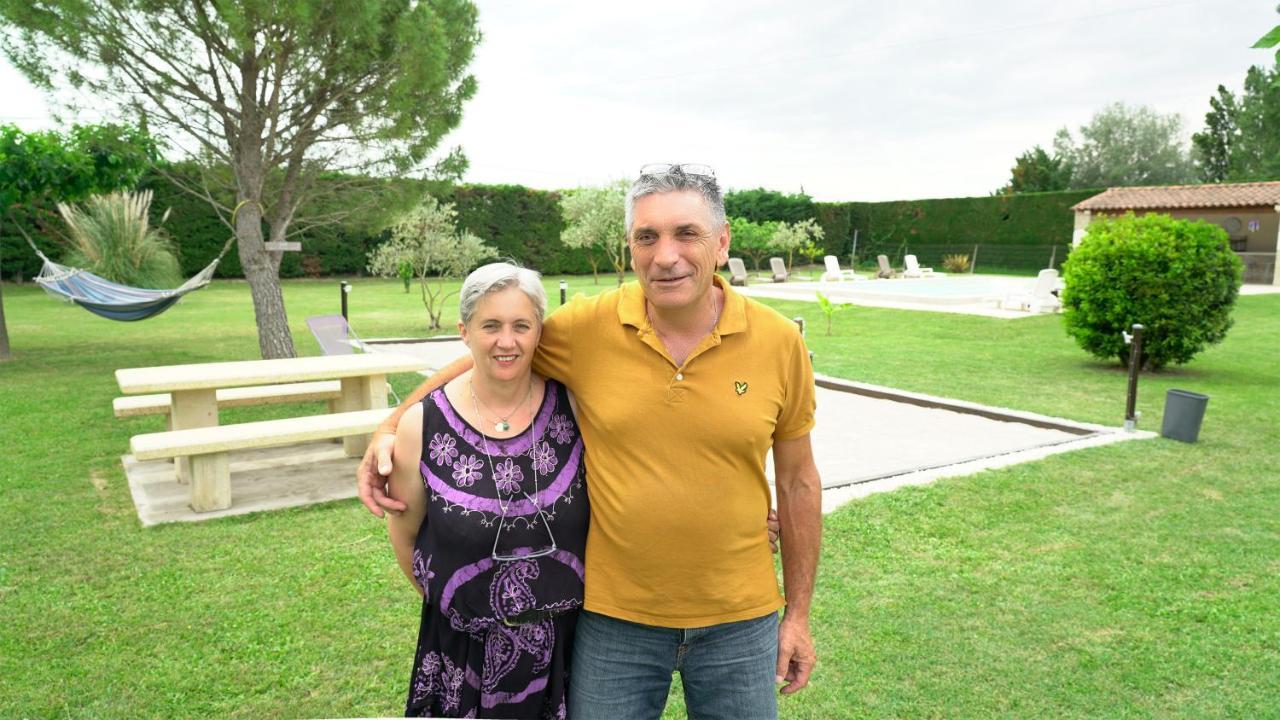 Chambres D'Hotes Le Saint Victor - Provence, Vaucluse Pernes-les-Fontaines Buitenkant foto