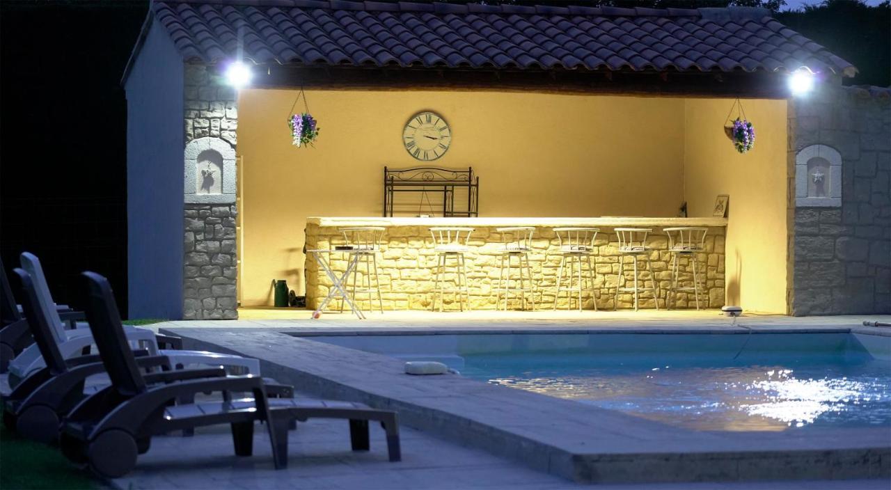 Chambres D'Hotes Le Saint Victor - Provence, Vaucluse Pernes-les-Fontaines Buitenkant foto