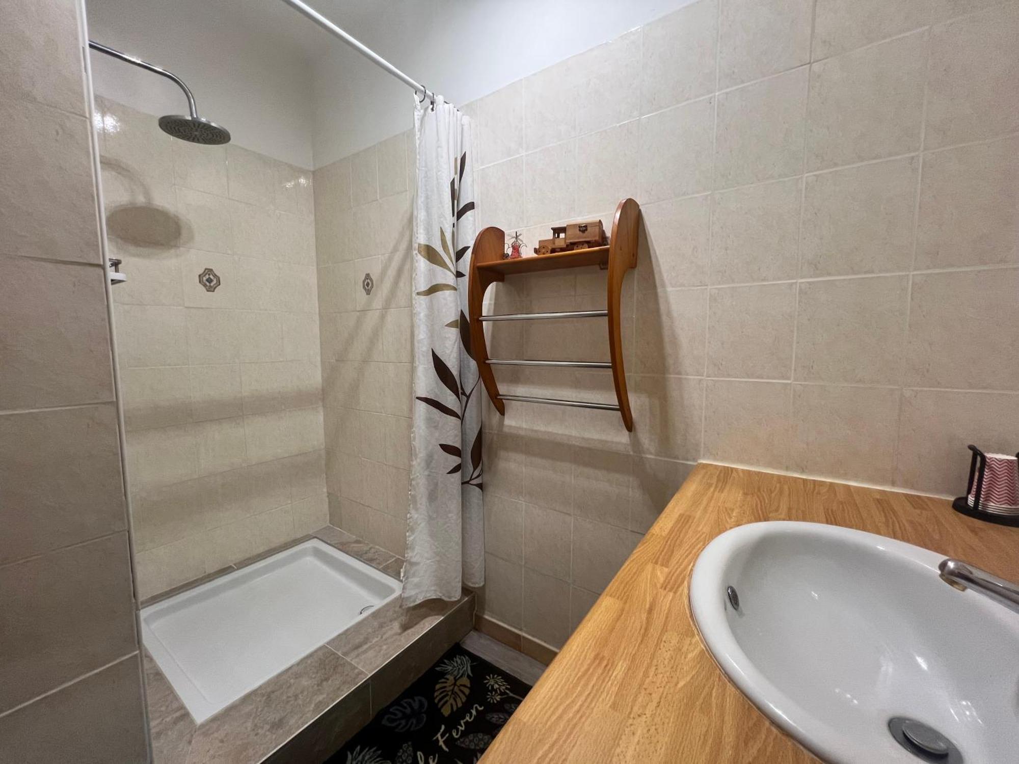 Chambres D'Hotes Le Saint Victor - Provence, Vaucluse Pernes-les-Fontaines Buitenkant foto